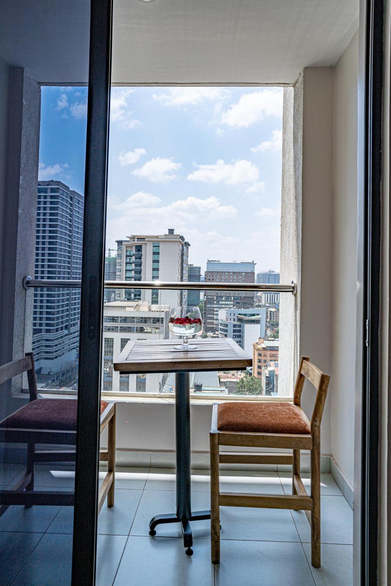 Elite One Bedroom Apartment,Swimming Pool, Gym, Workspace ,Wonderiss Homes Close Proximity To Gtc, Jw Mariott And Kempinski Найроби Экстерьер фото